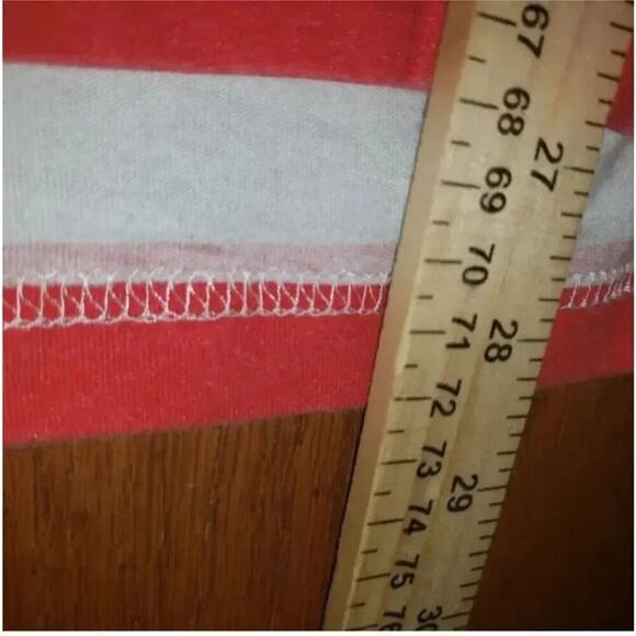 Where's Waldo Graphic Tee Short Sleeve T-shirt, Size Large - Picture 8 of 8